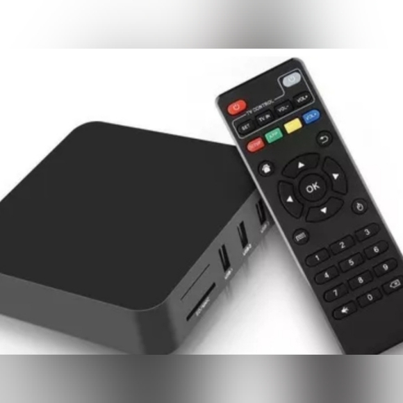 Android  Streaming Device with Remote - Black FREE TV 1000 of Channels And Movie - Picture 1 of 1